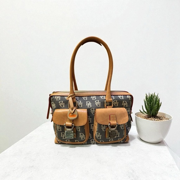 DOONEY & BOURKE NWOT double pocket (with locks on front)  Satchel monogram bag - Picture 2 of 5